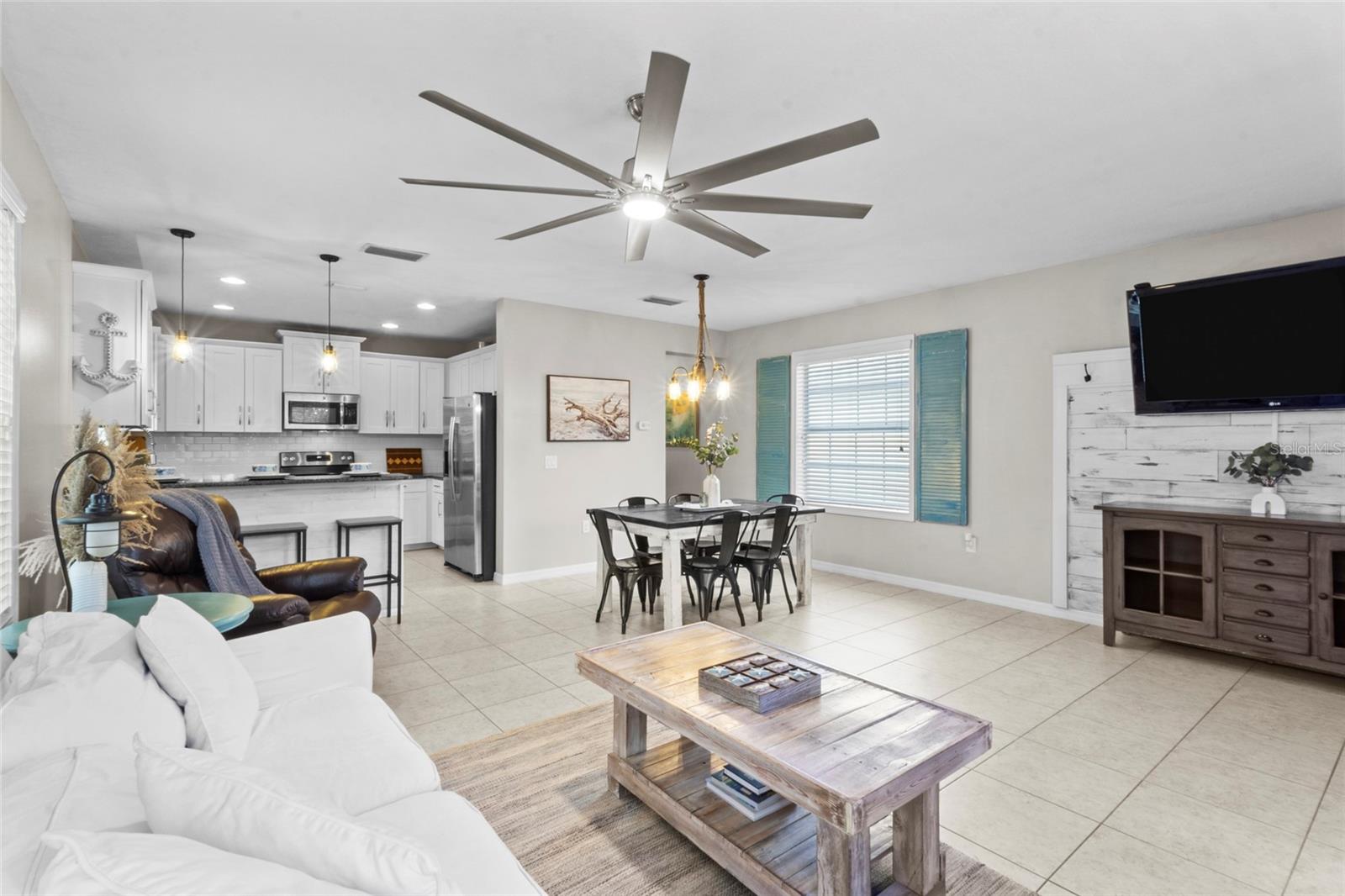 GRAND PALM PH 1A - Residential