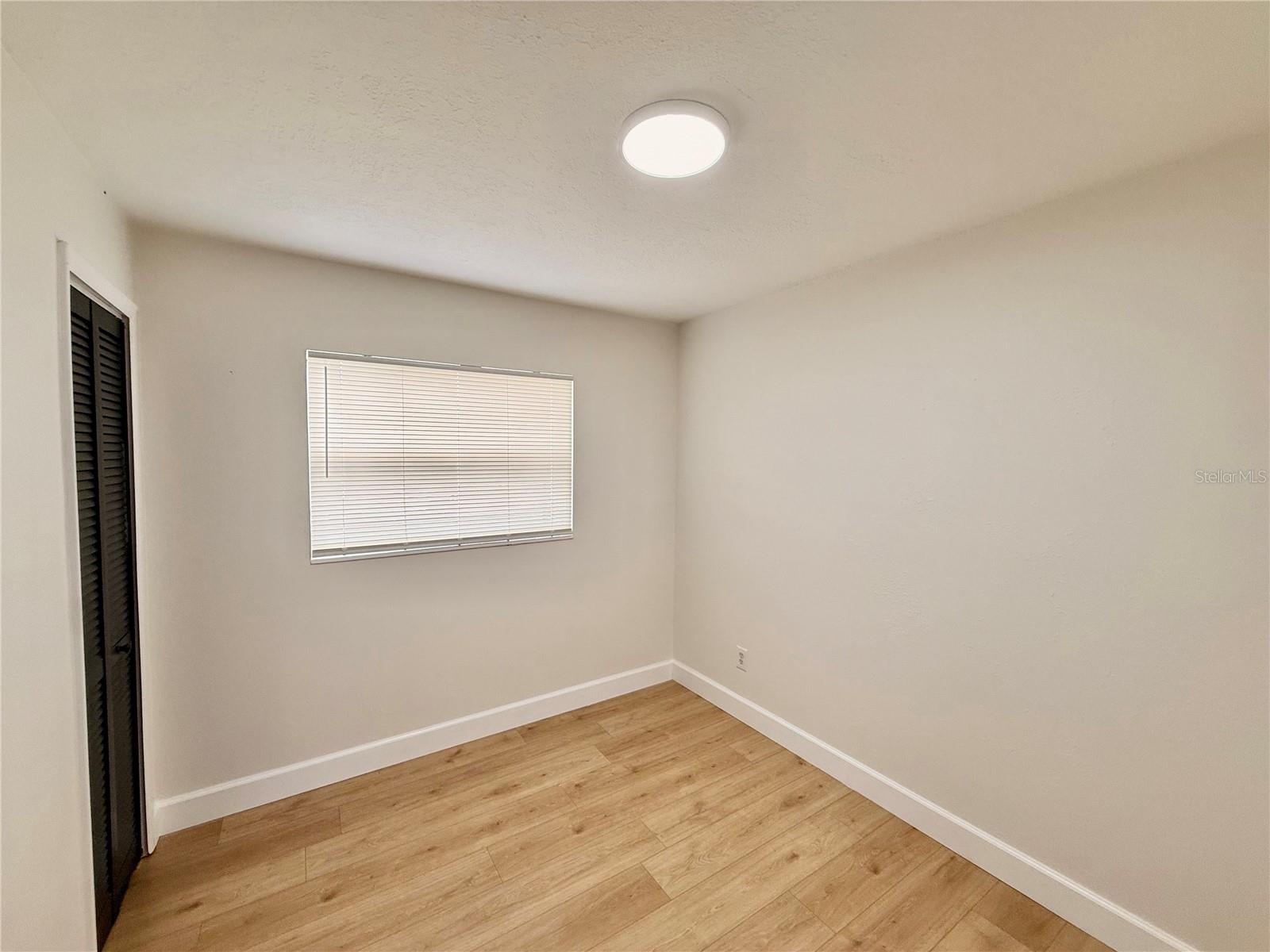 ROYAL ESTATES - Residential