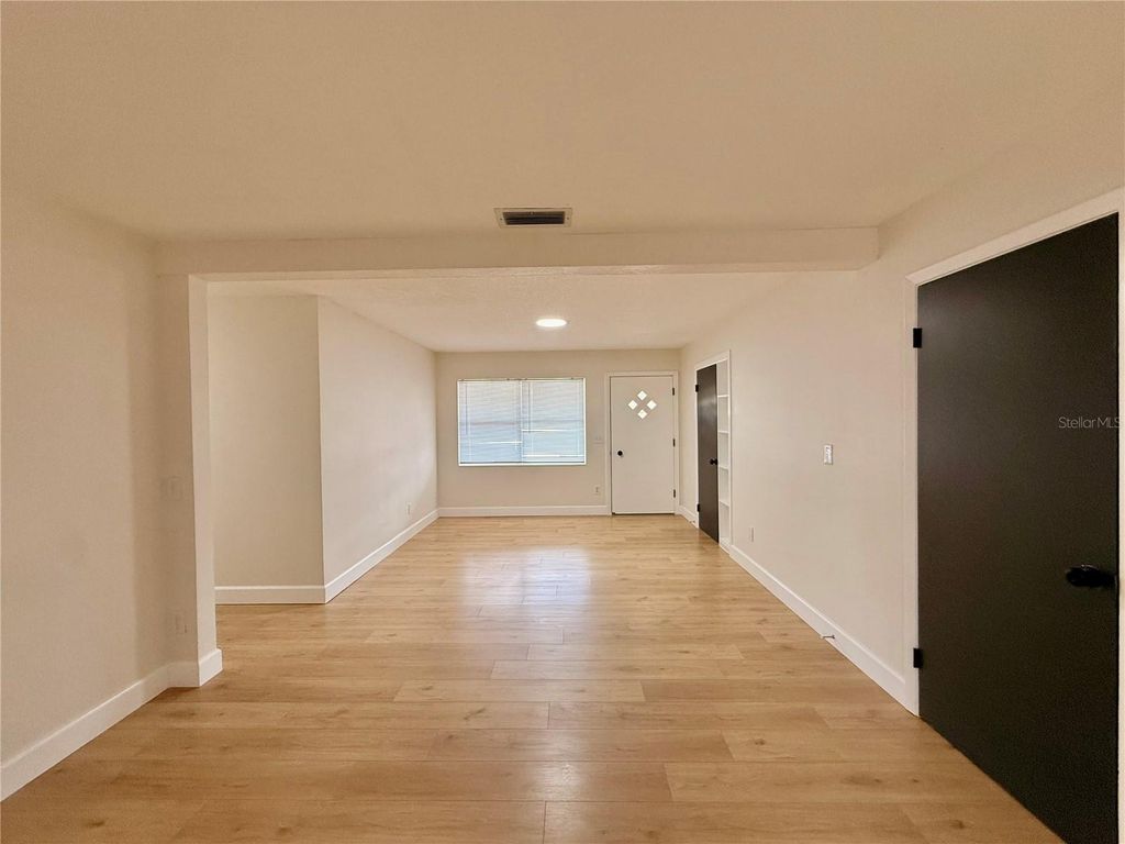 Photo of 2334 Vincent Road, Orlando, FL 32817 (MLS # O6401311)