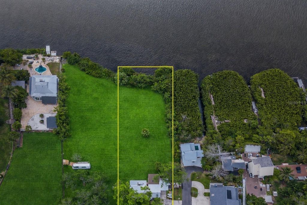 Photo of 13798 74th Avenue, Seminole, FL 33776 (MLS # TB8501226)