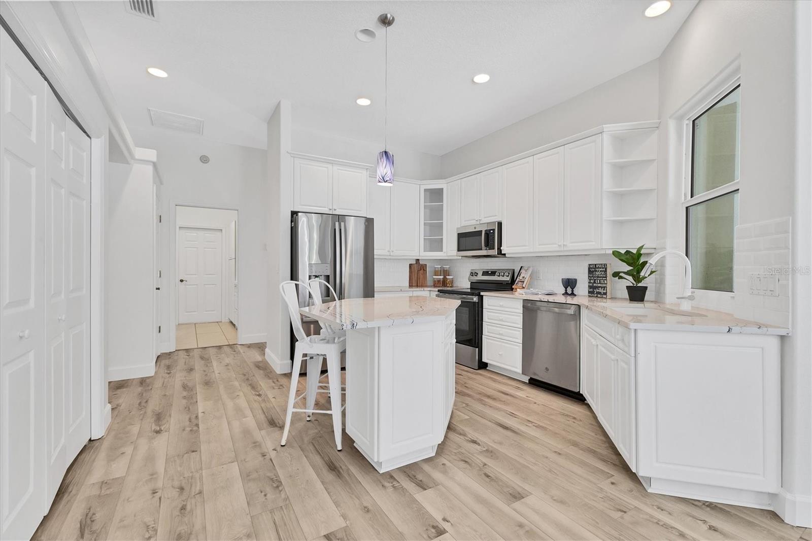 HAWTHORN PARK PH II - Residential