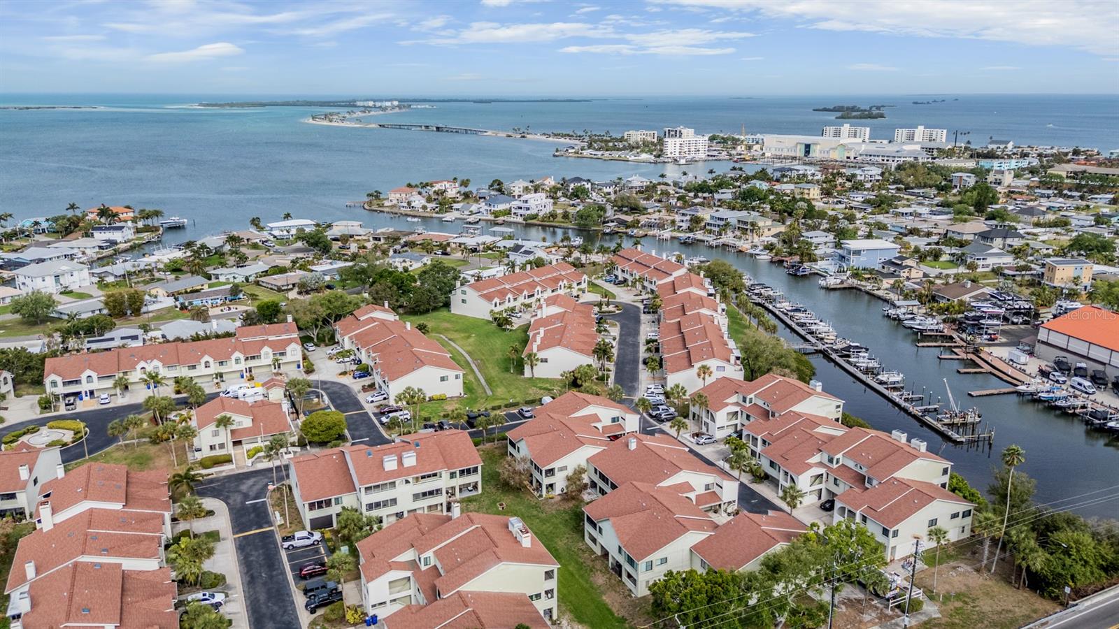 CURLEW LANDINGS - Residential