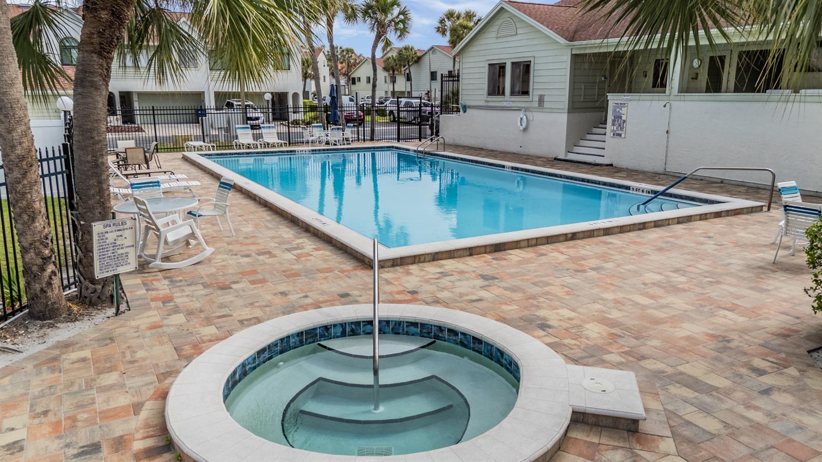 CURLEW LANDINGS - Residential