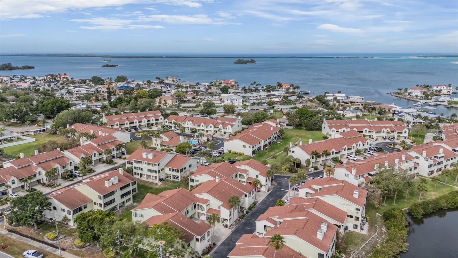 CURLEW LANDINGS - Residential