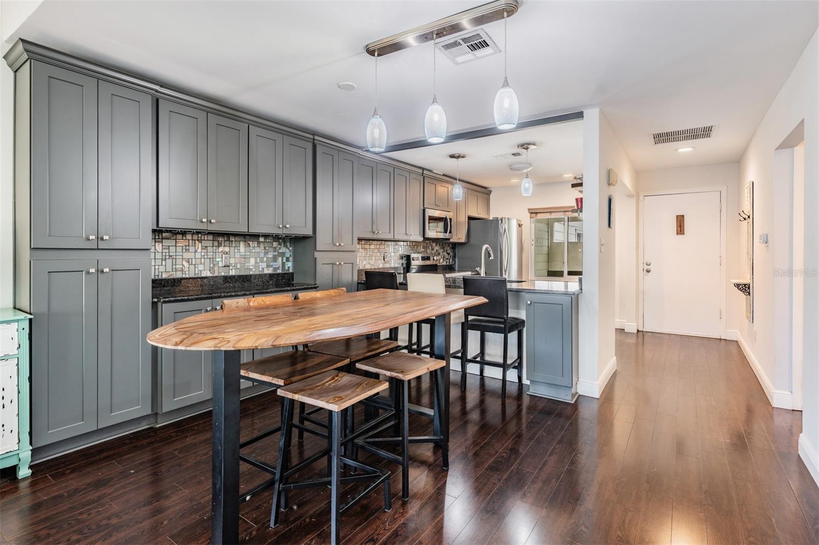 CURLEW LANDINGS - Residential