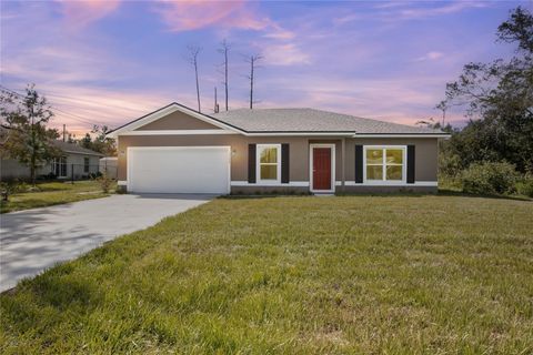 A home in DELAND