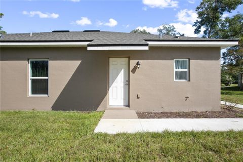 A home in DELAND