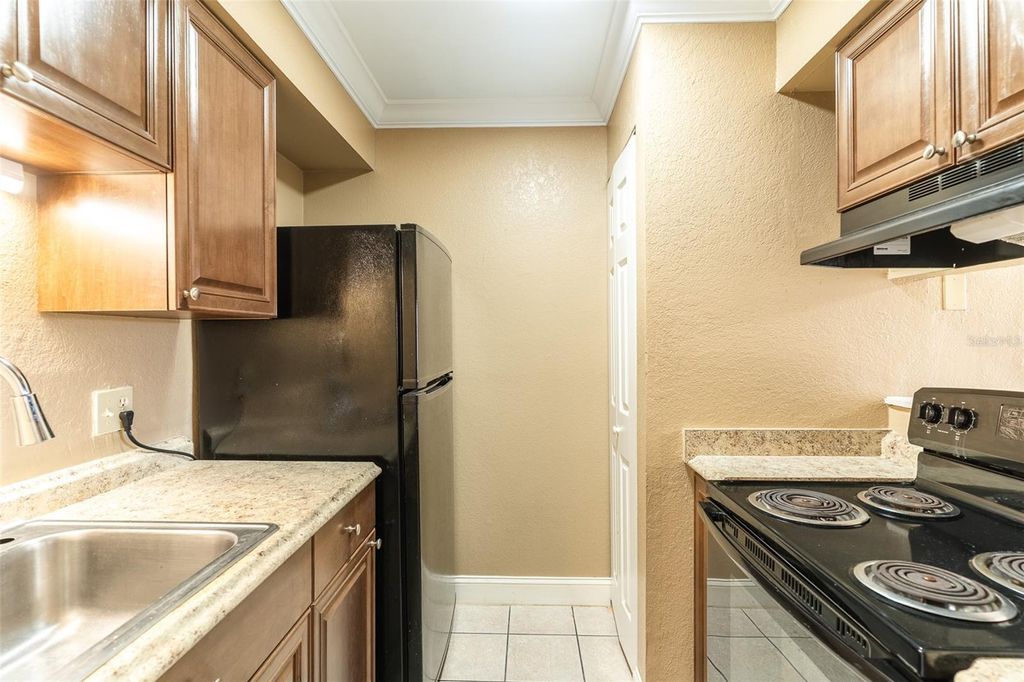 Photo of 118 Oak Crest Drive NW, Winter Haven, FL 33881 (MLS # L4959244)