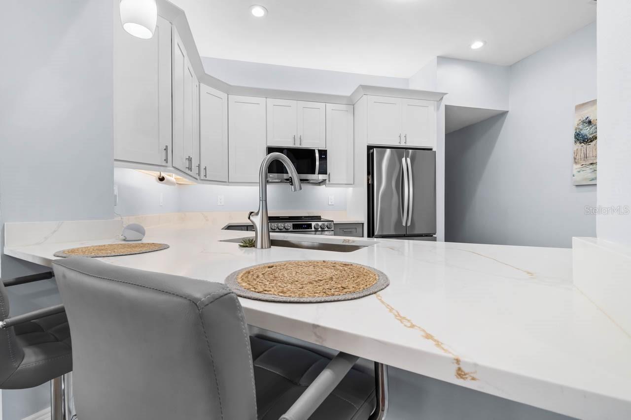 BROOKFIELD CONDO - Residential