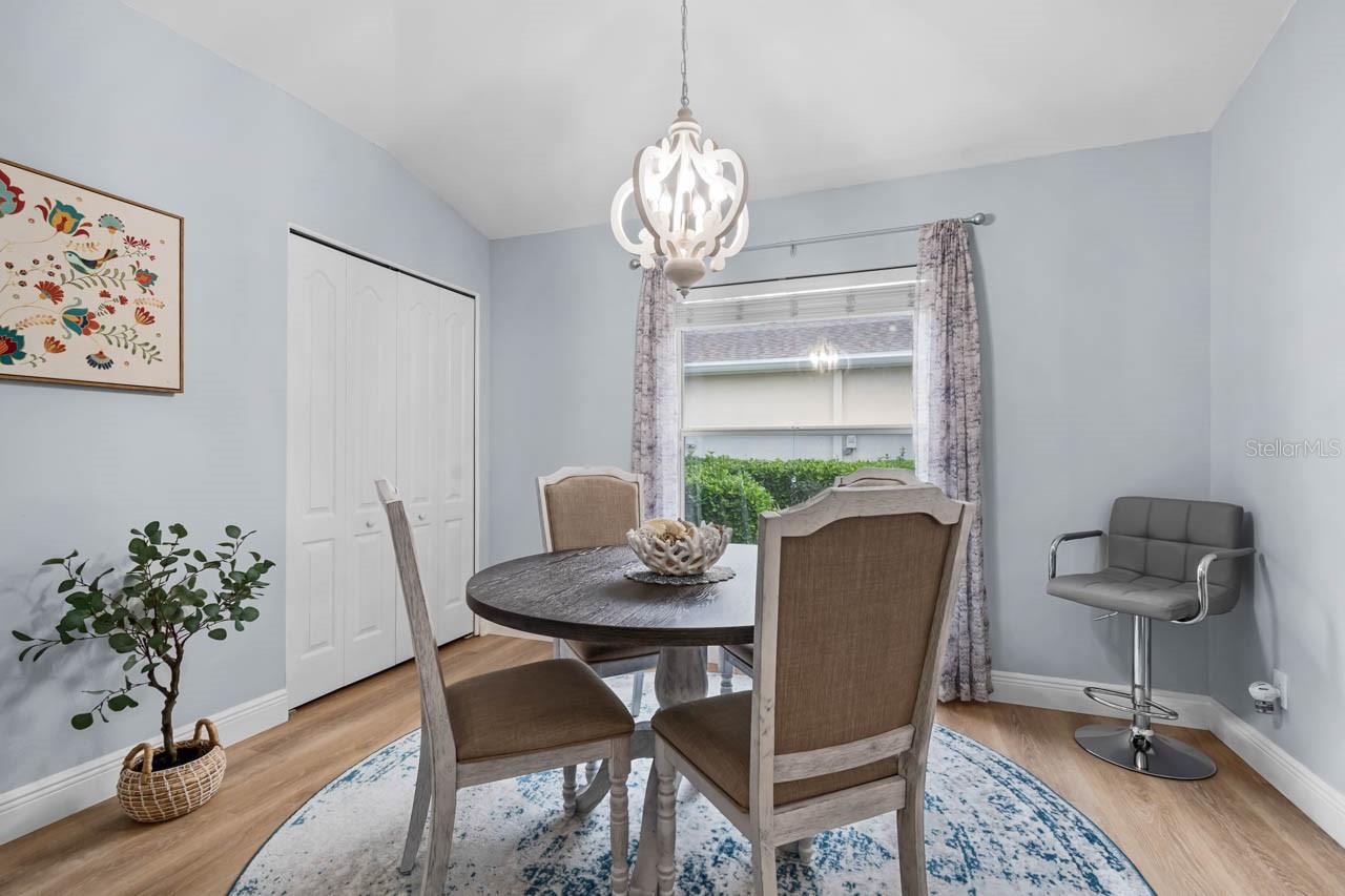 BROOKFIELD CONDO - Residential