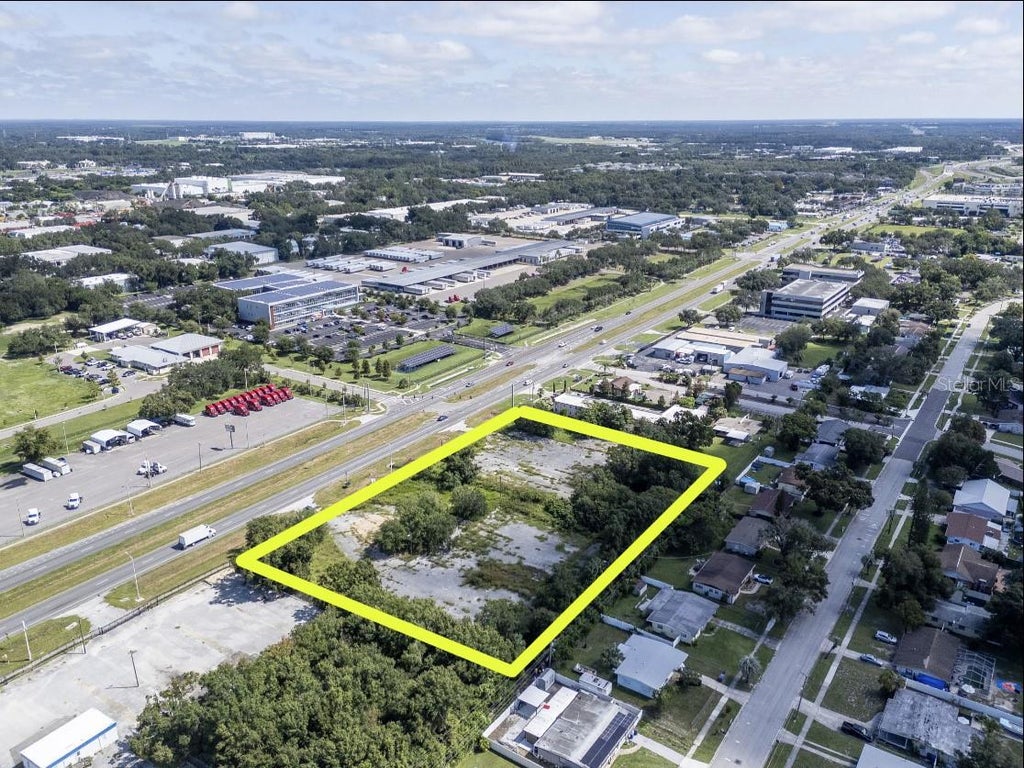 Photo of 6525 E Hillsborough Avenue, Tampa, FL 33610 (MLS # TB8558639)