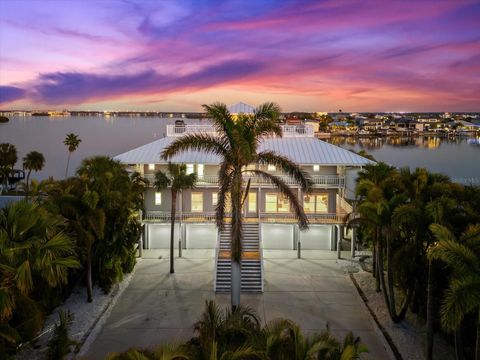 899 BAY ESPLANADE CLEARWATER BEACH FL 33767