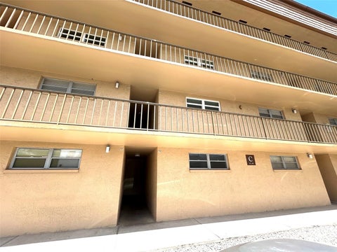 Photo of 5820 N Church Avenue #116, Tampa, FL 33614 (MLS # TB8543482)