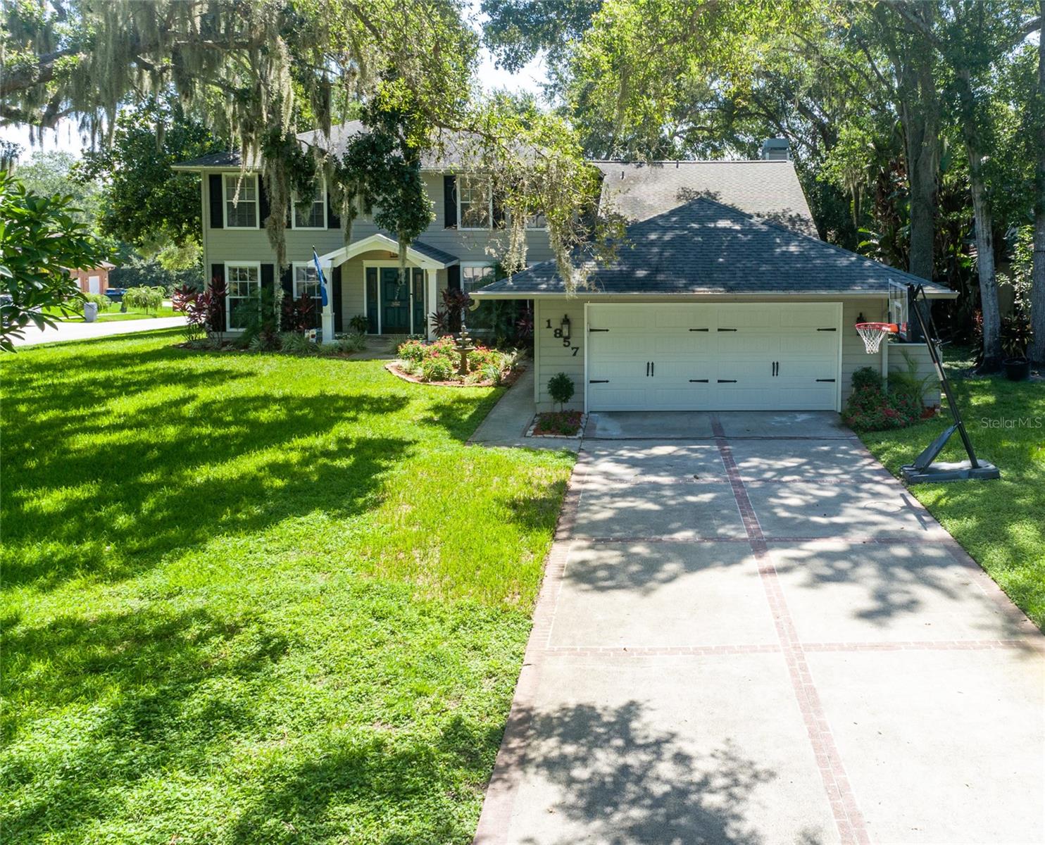 1857 CASTLE WOODS DRIVE
