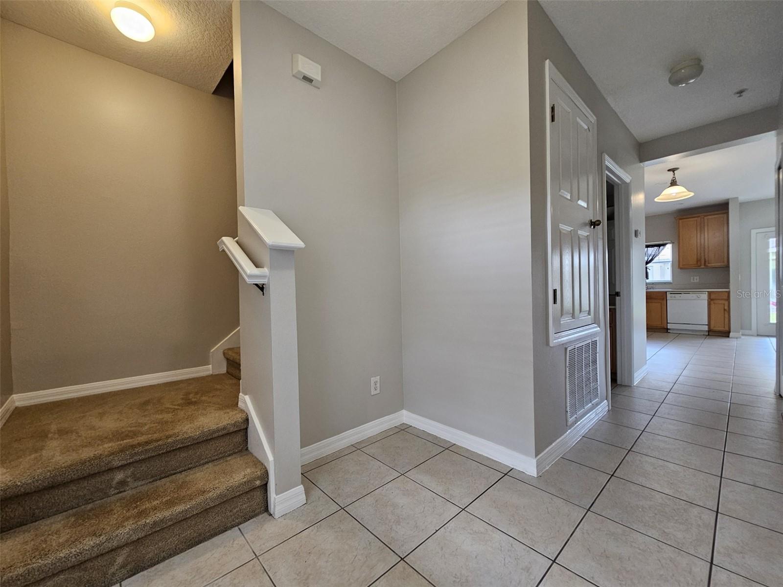 CYPRESS LAKES TWNHMS PH 2 UNIT 2 - Residential Lease