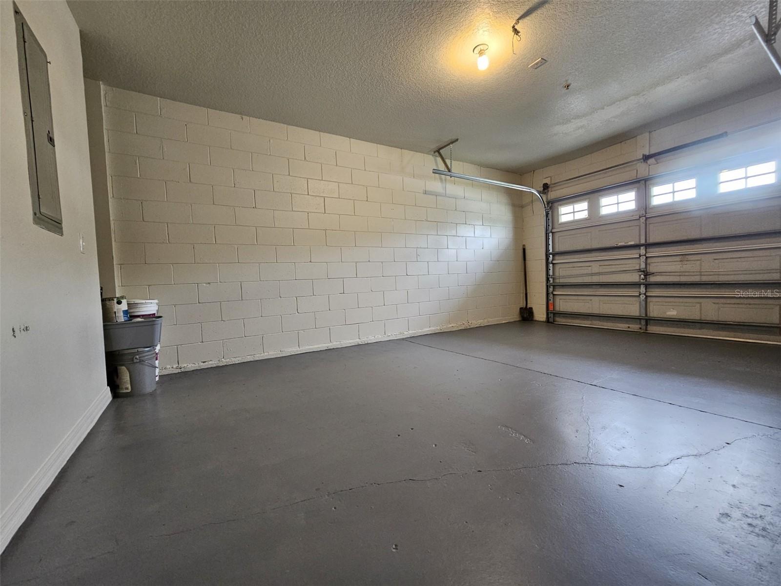 CYPRESS LAKES TWNHMS PH 2 UNIT 2 - Residential Lease