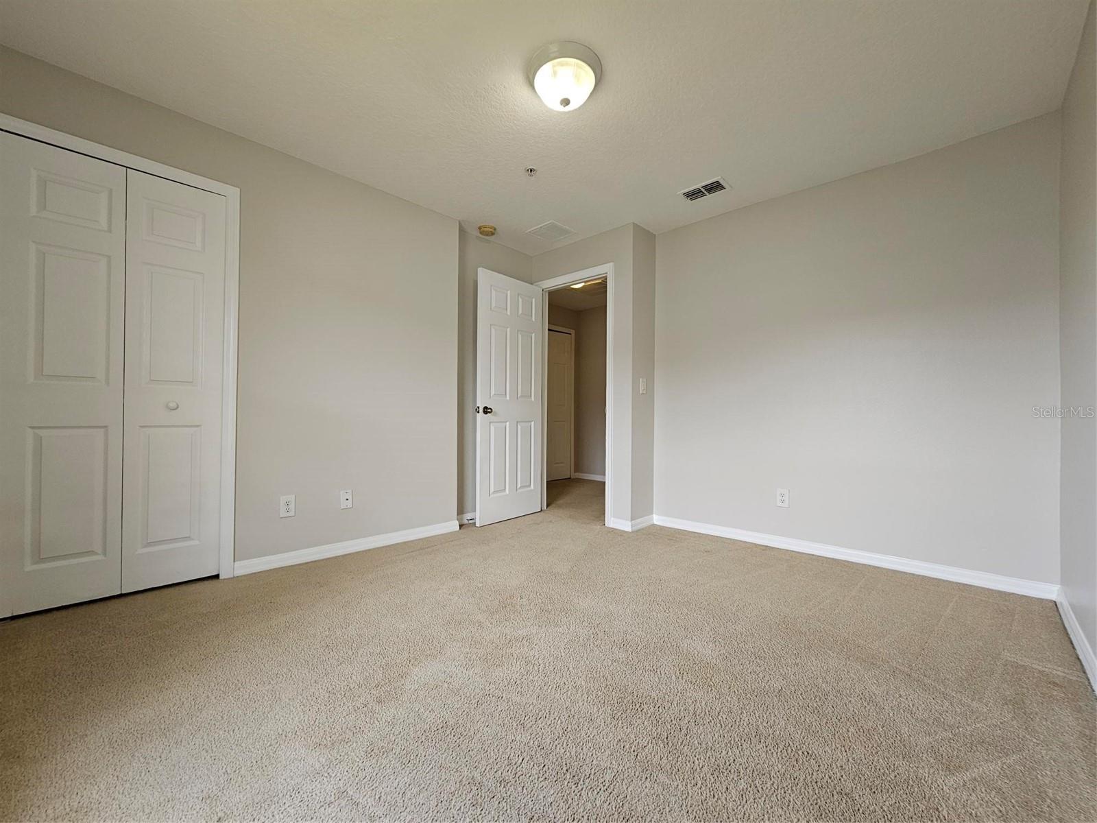 CYPRESS LAKES TWNHMS PH 2 UNIT 2 - Residential Lease