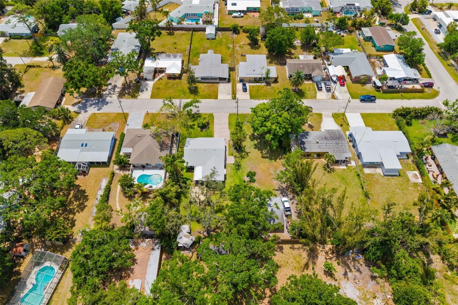 2225 ALICE ROAD