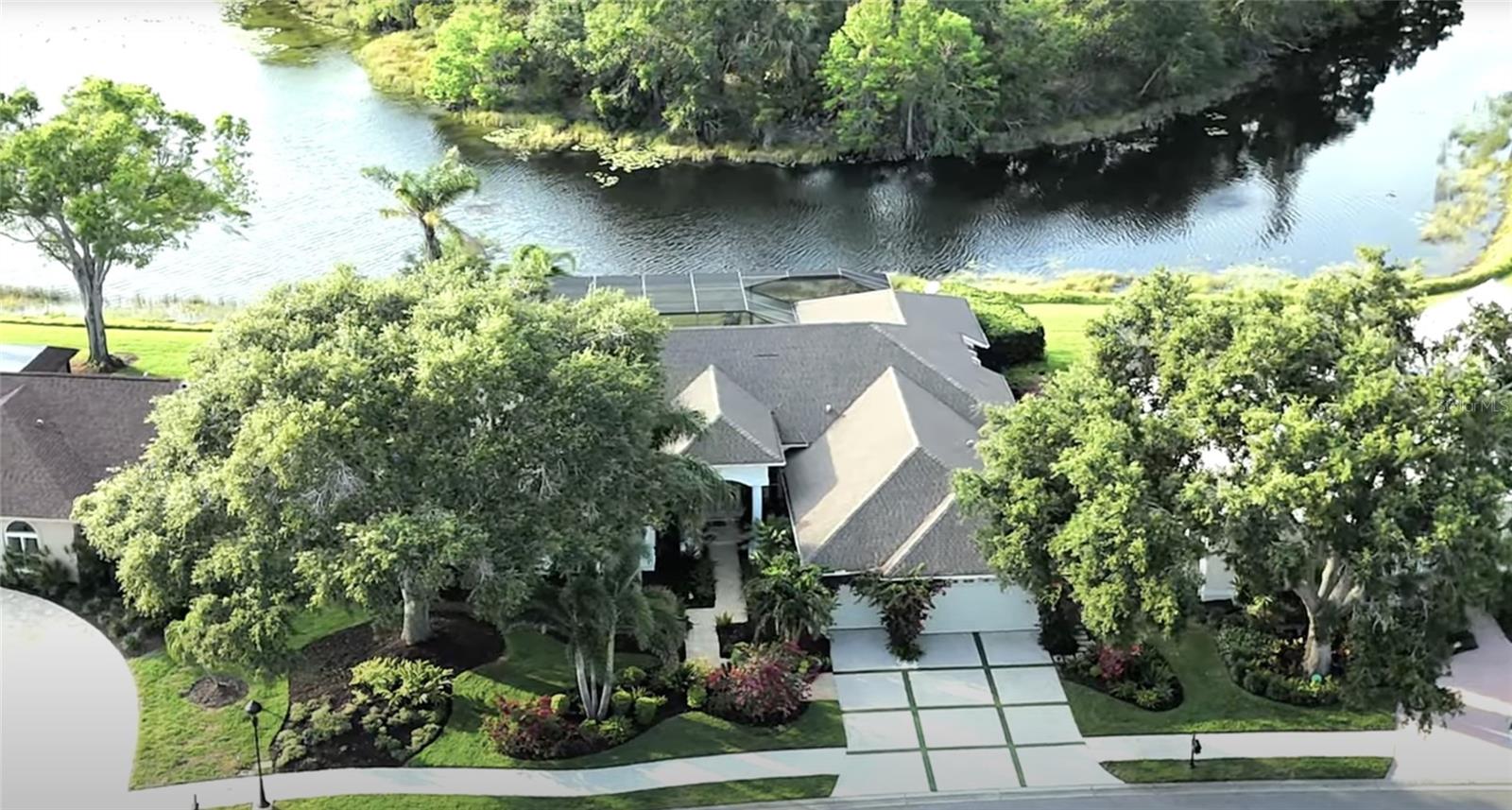 8687 WOODBRIAR DRIVE