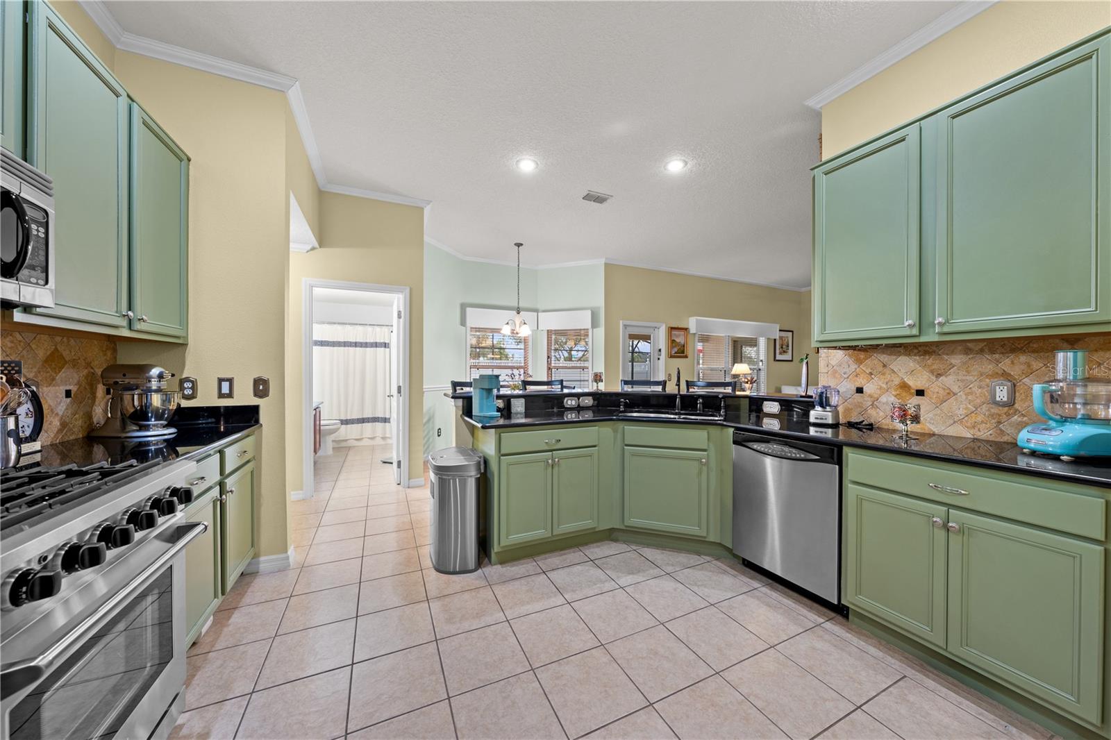 KEYSTONE POINTE PH 1 - Residential