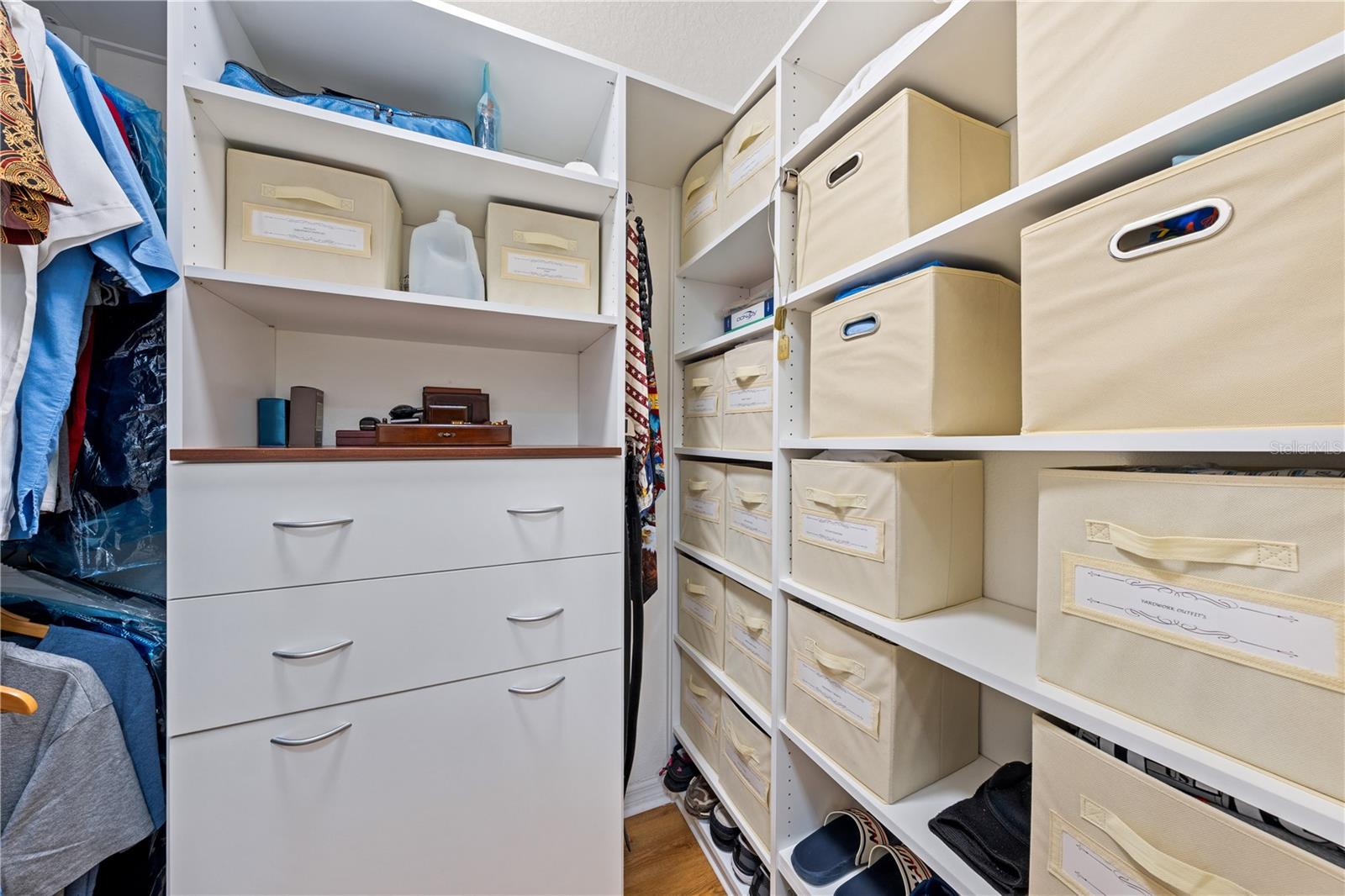 KEYSTONE POINTE PH 1 - Residential