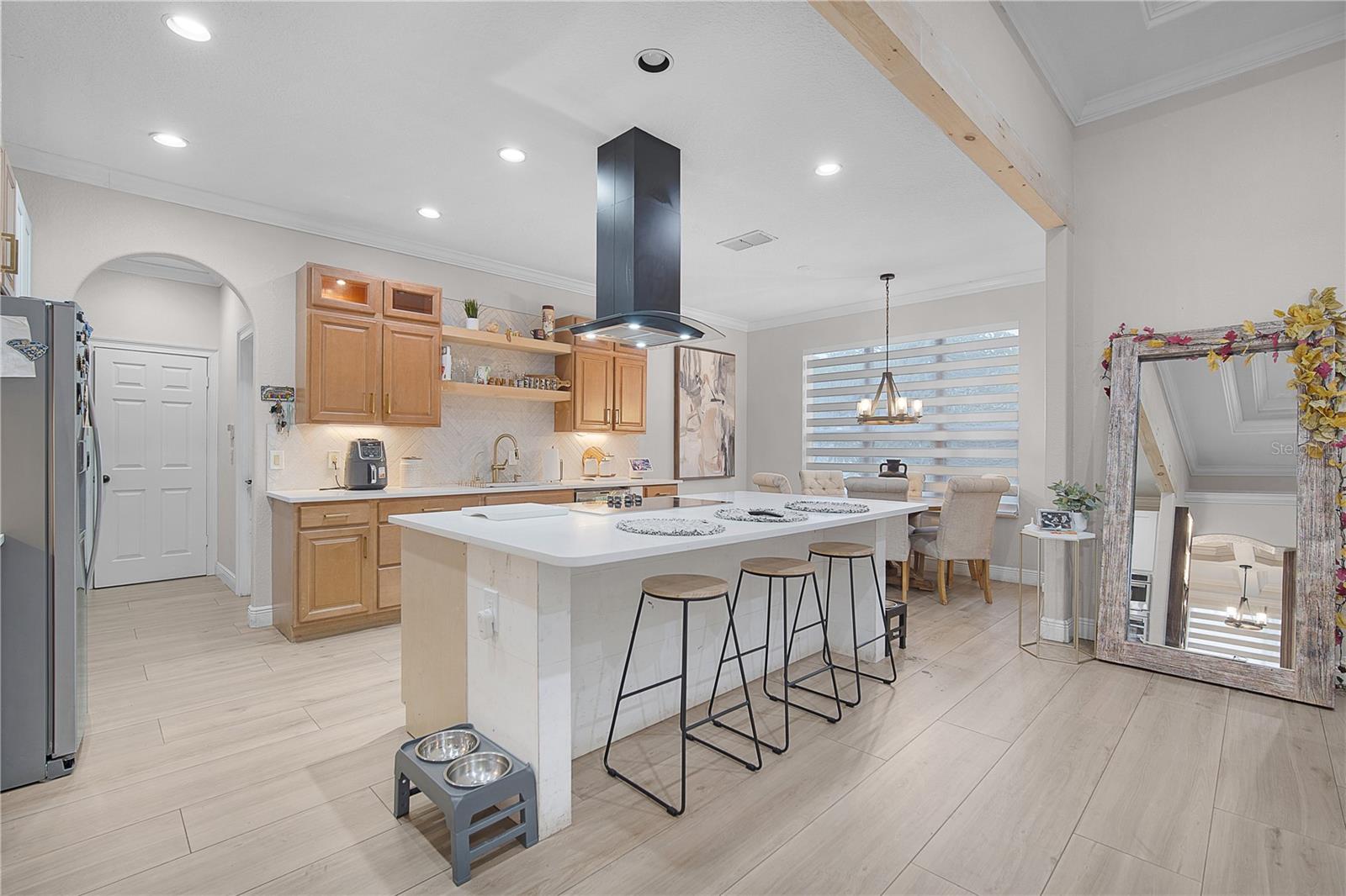 ISLAND POINTE SUB - Residential Lease