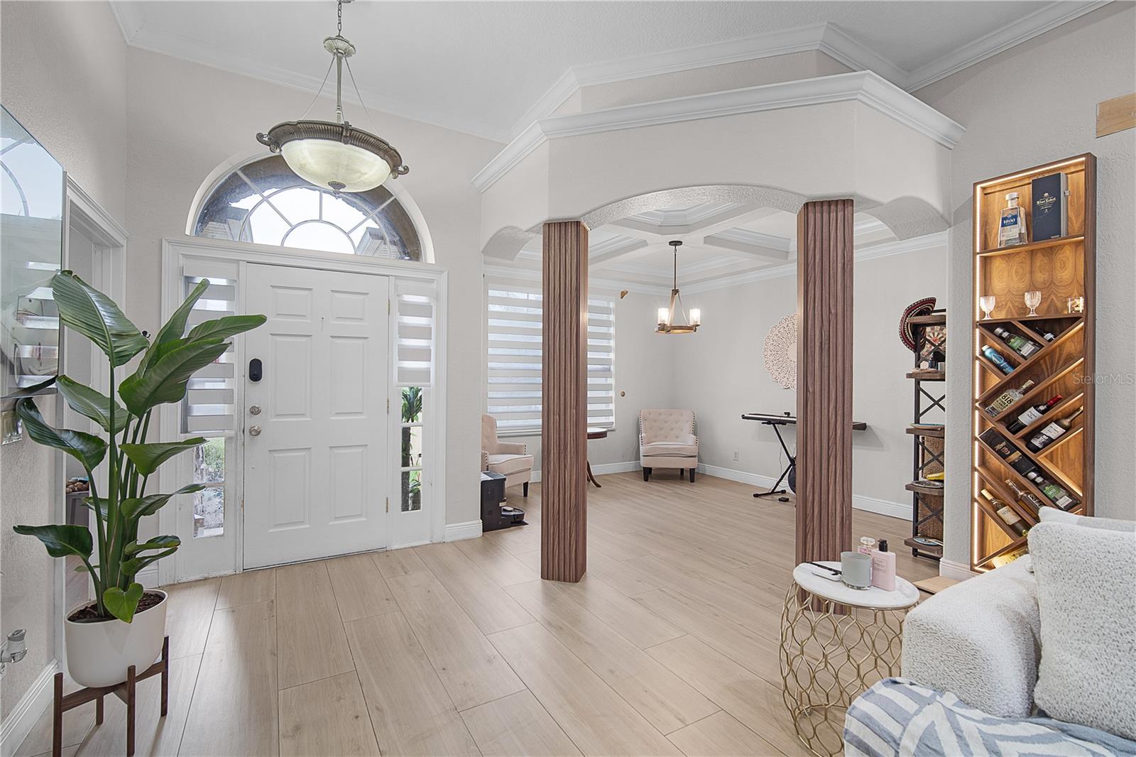 ISLAND POINTE SUB - Residential Lease