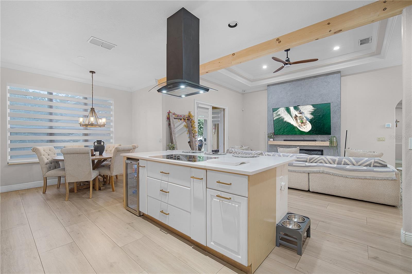 ISLAND POINTE SUB - Residential Lease