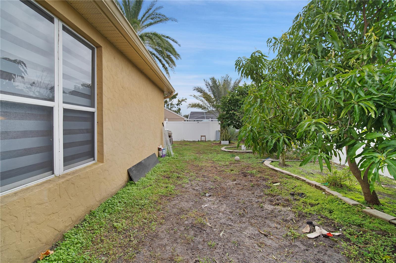 ISLAND POINTE SUB - Residential Lease