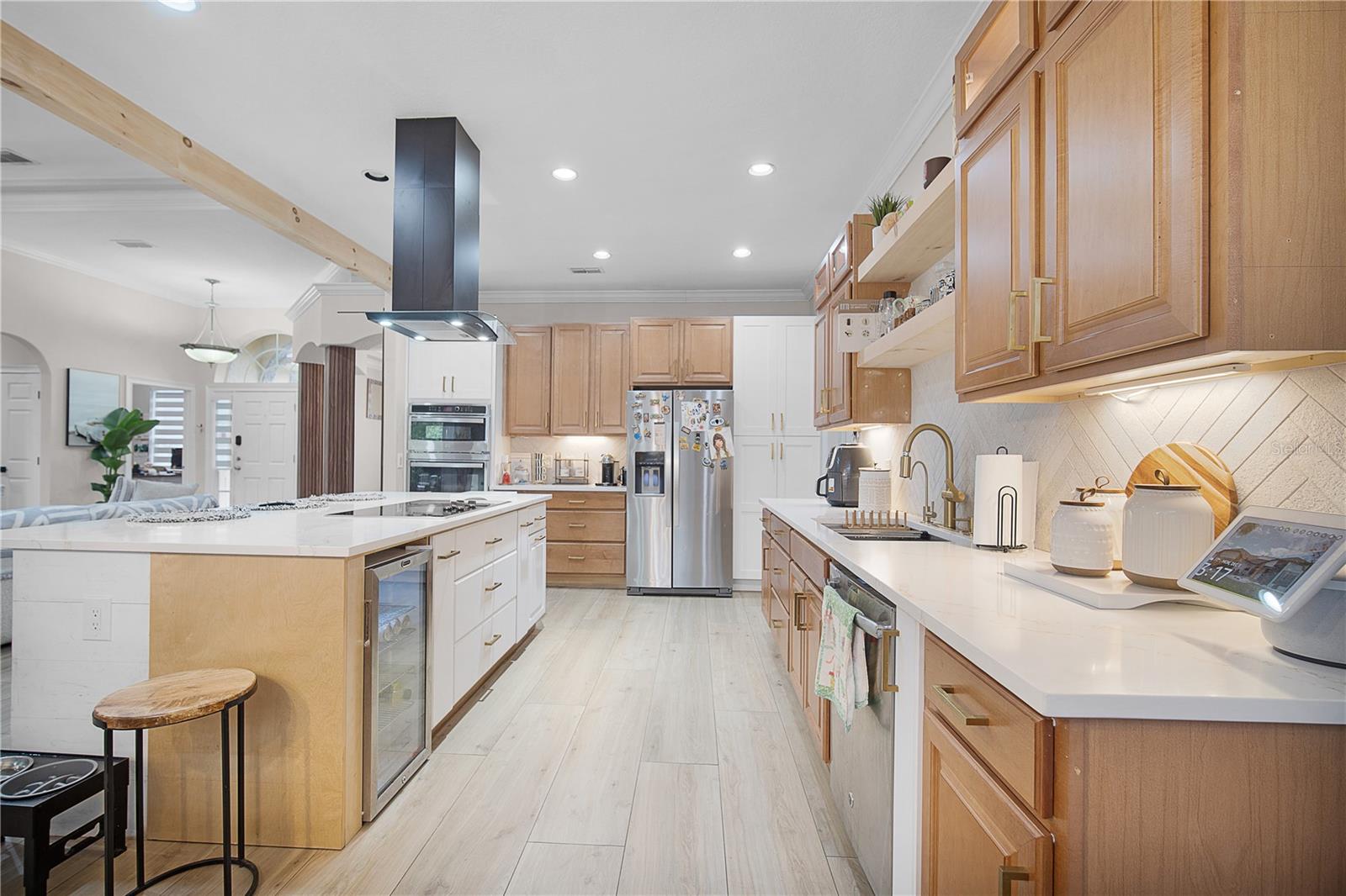 ISLAND POINTE SUB - Residential Lease