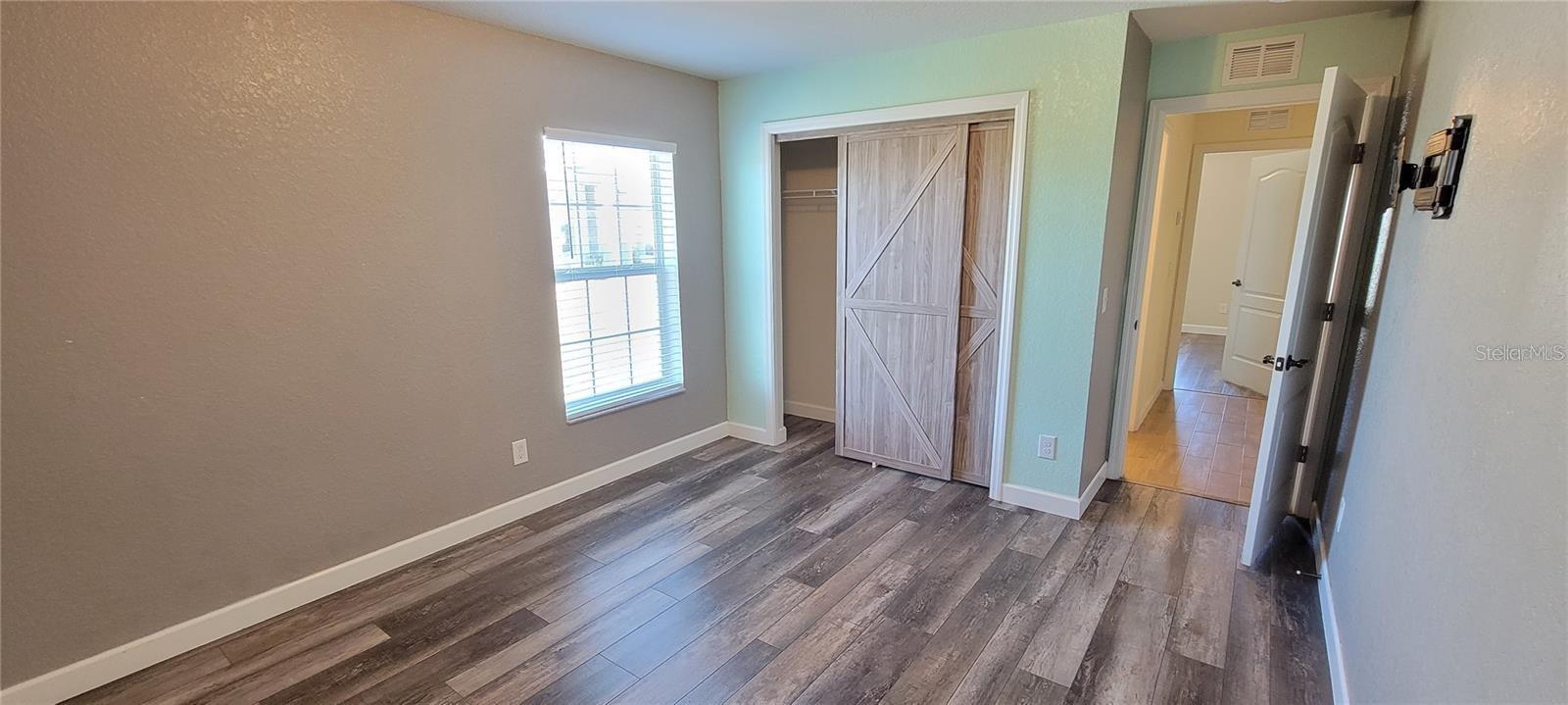 SNELL CREEK MANOR - Residential Lease