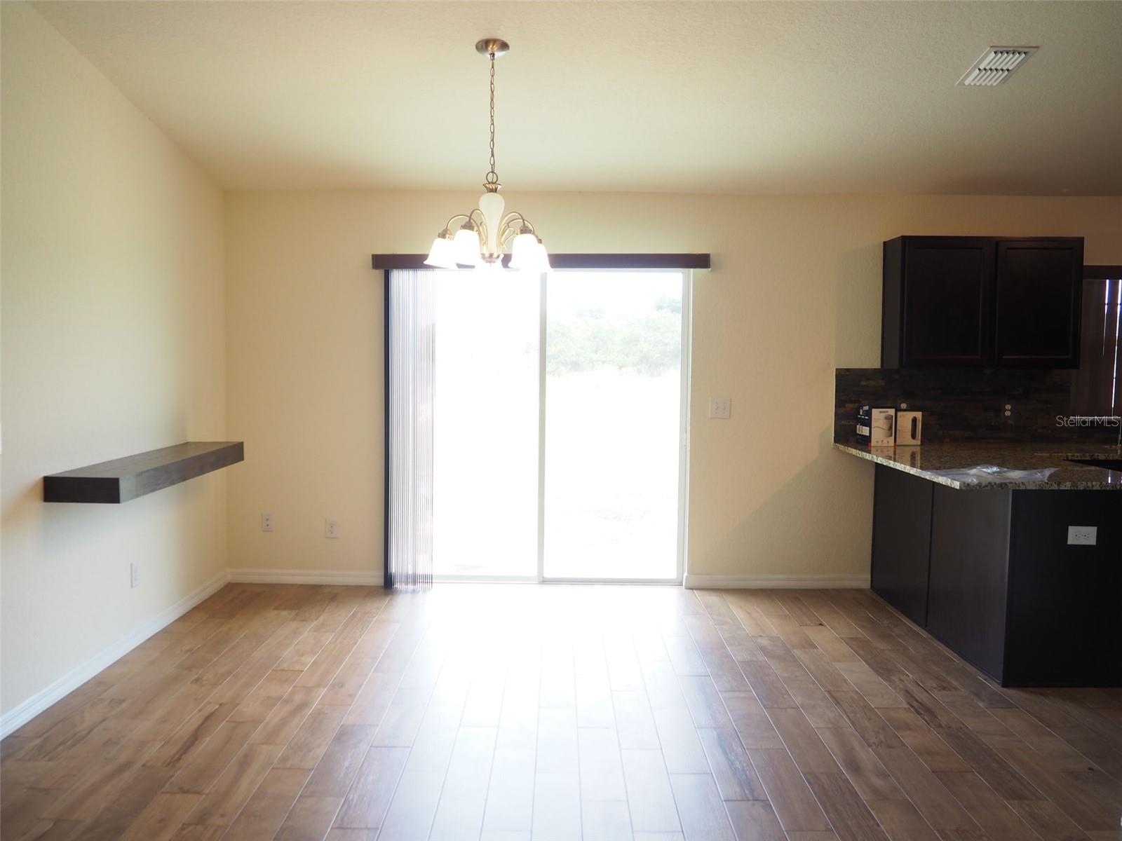 SNELL CREEK MANOR - Residential Lease