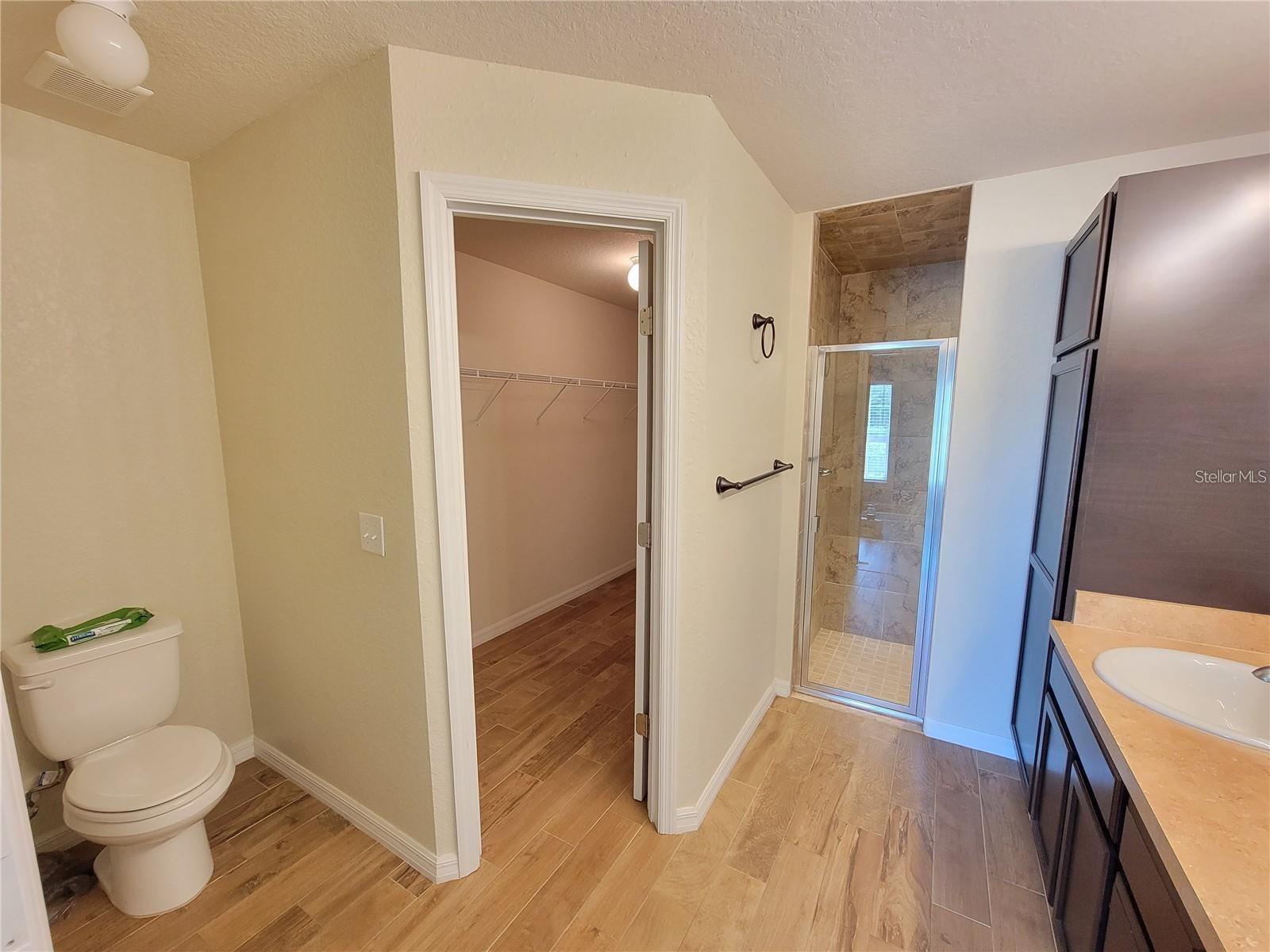 SNELL CREEK MANOR - Residential Lease