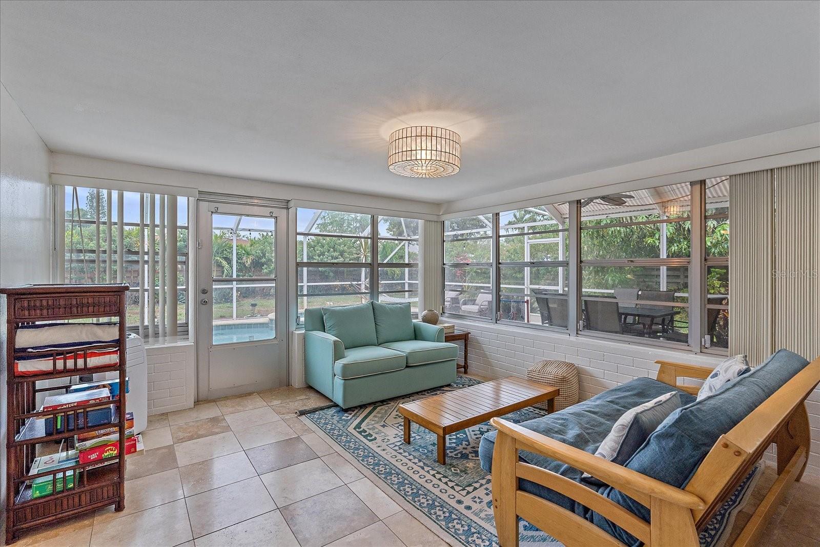 VILLAGE GREEN OF BRADENTON - Residential