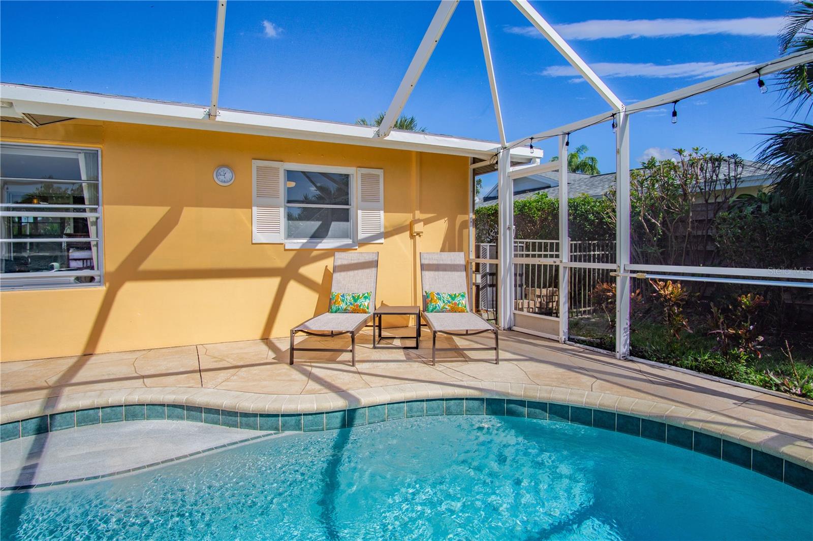 VILLAGE GREEN OF BRADENTON - Residential