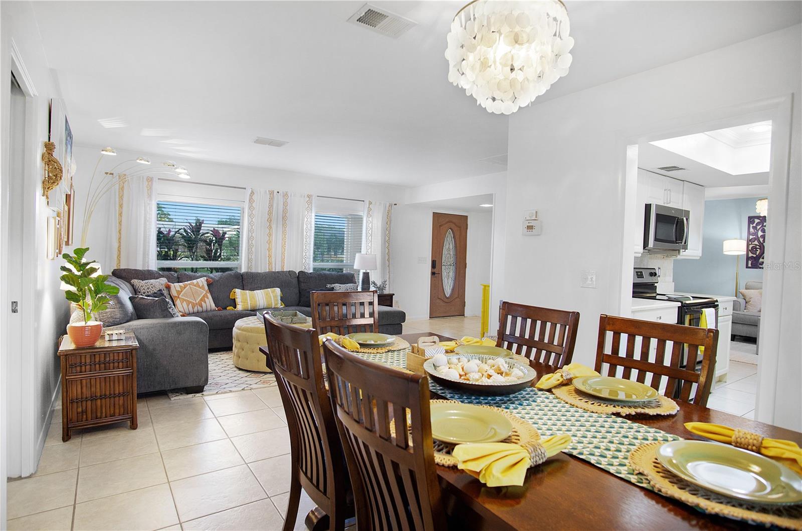 VILLAGE GREEN OF BRADENTON - Residential