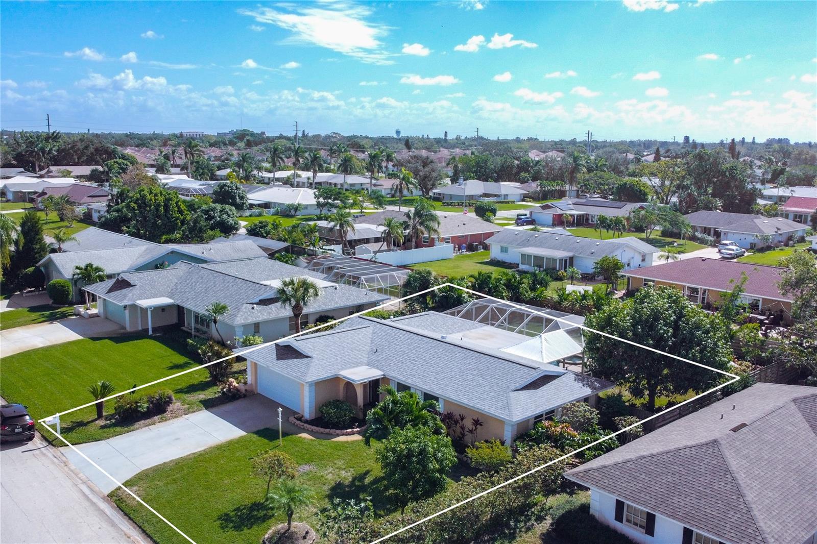 VILLAGE GREEN OF BRADENTON - Residential