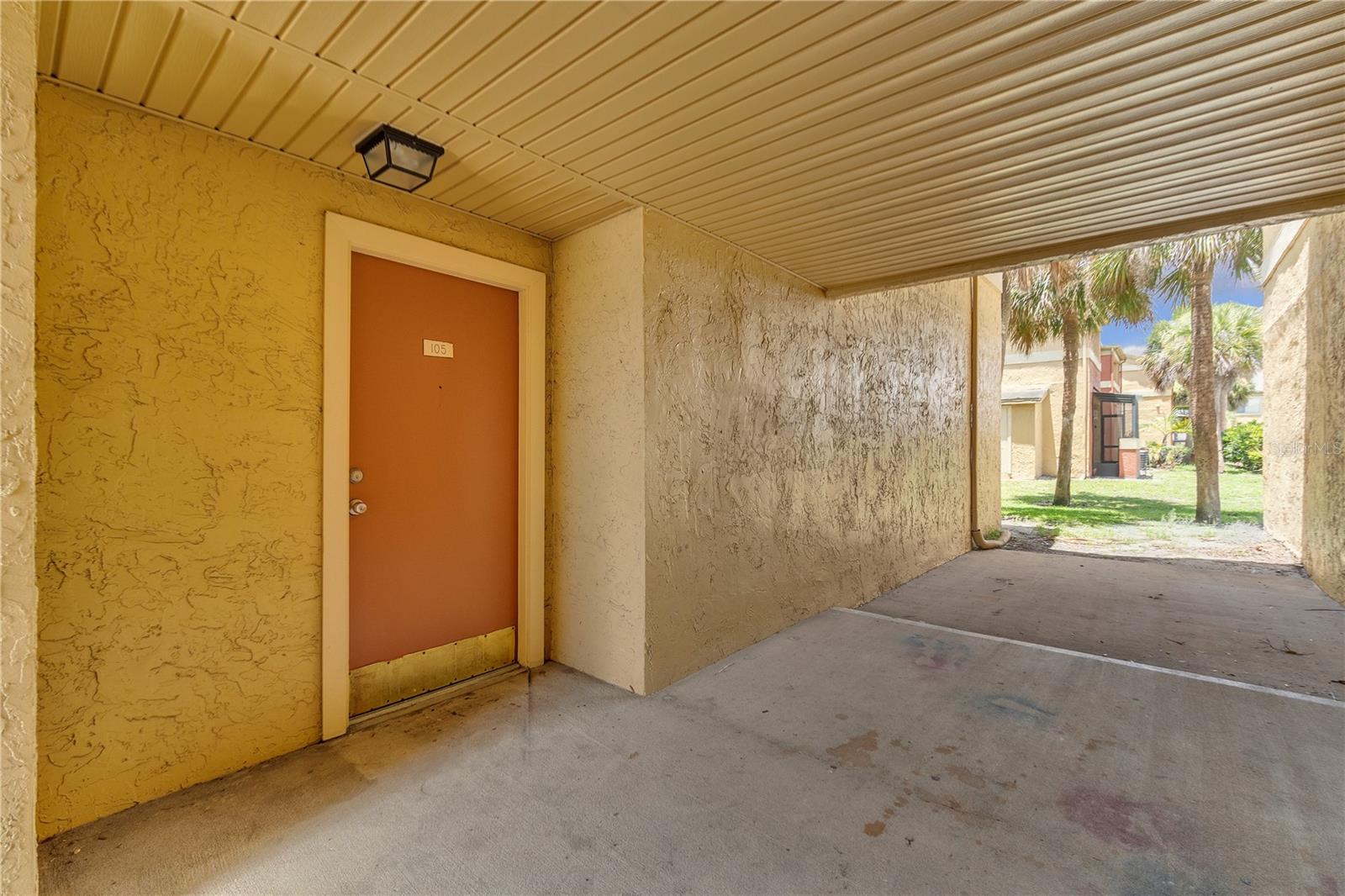 OXFORD SQUARE CONDO - Residential