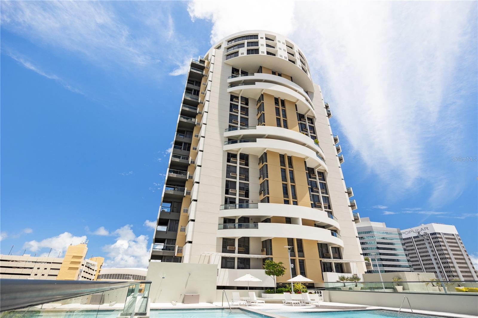 QUANTUM METROCENTER - Residential Lease