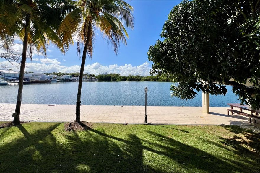 Sale included residence (G5) and adjacent lot (G4), fully furnished & equipped, including solar panels and Tesla battery backup.  

Co-Broked with listing agent: Aida Muñiz, Muniz & Muniz Realty.