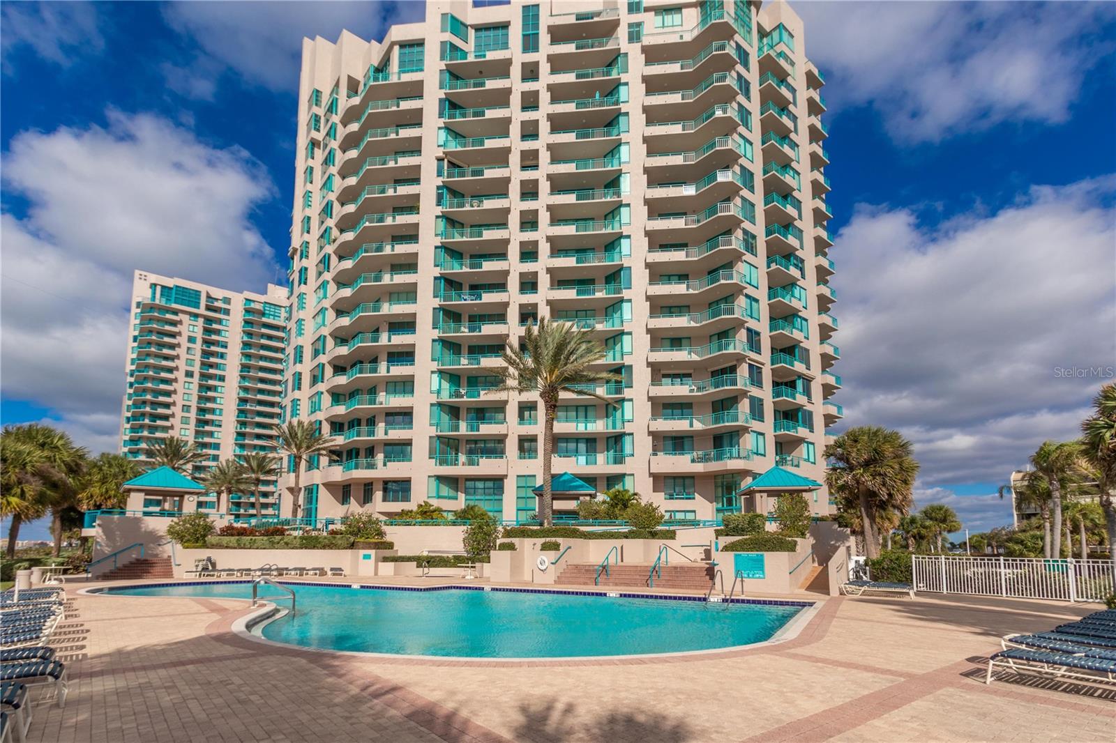 1560 GULF BOULEVARD 1607