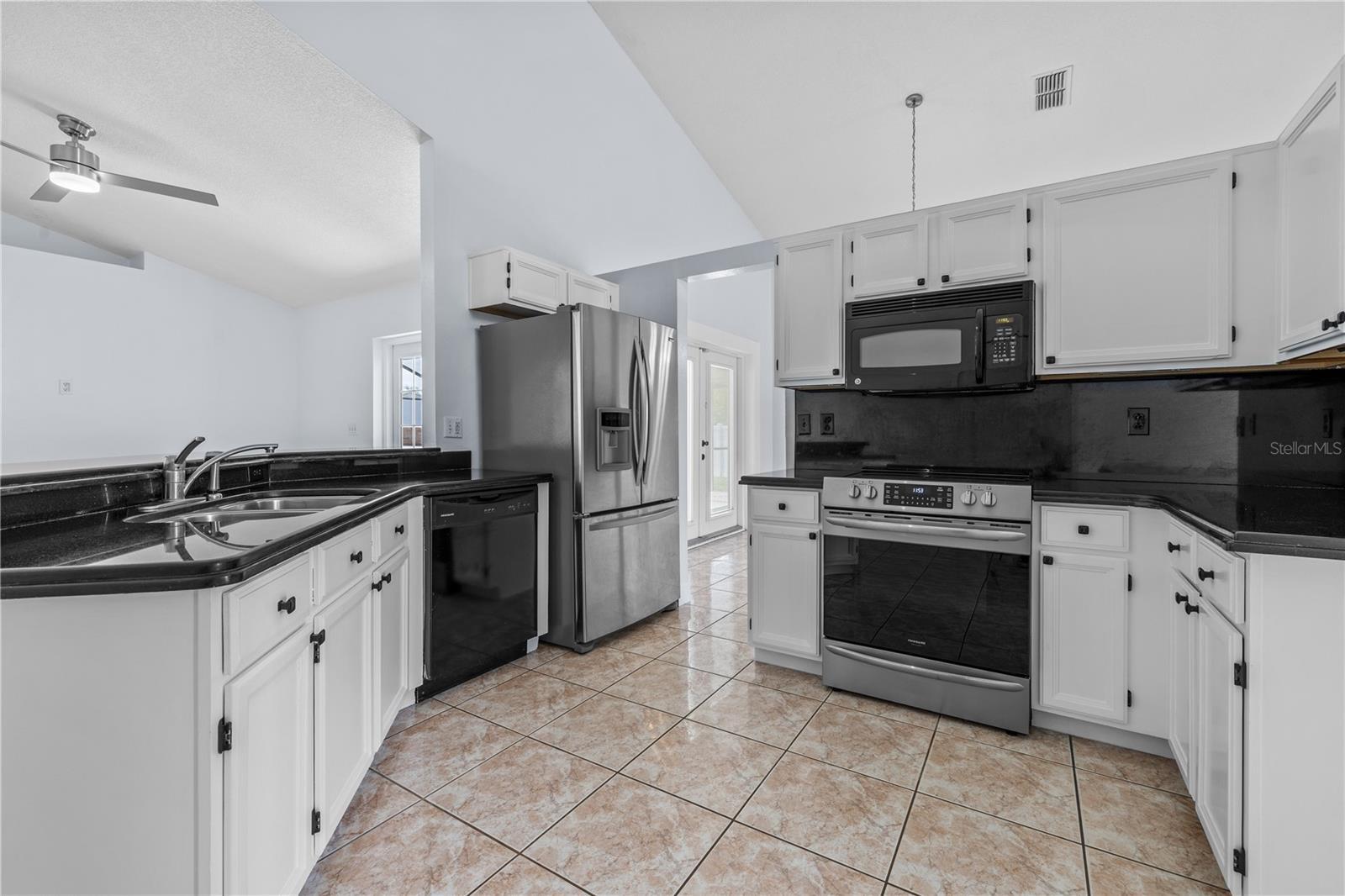 WESTMINSTER GARDENS PH 1 - Residential