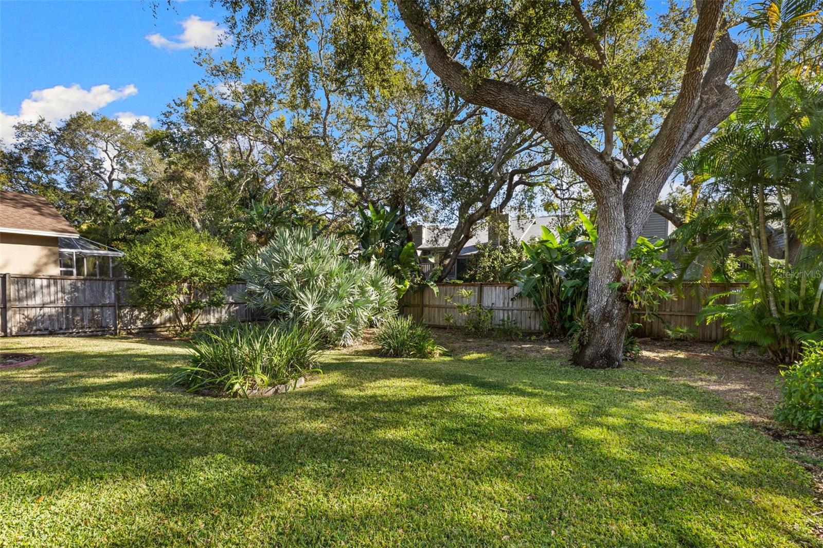 LONG BRANCH CREEK - Residential