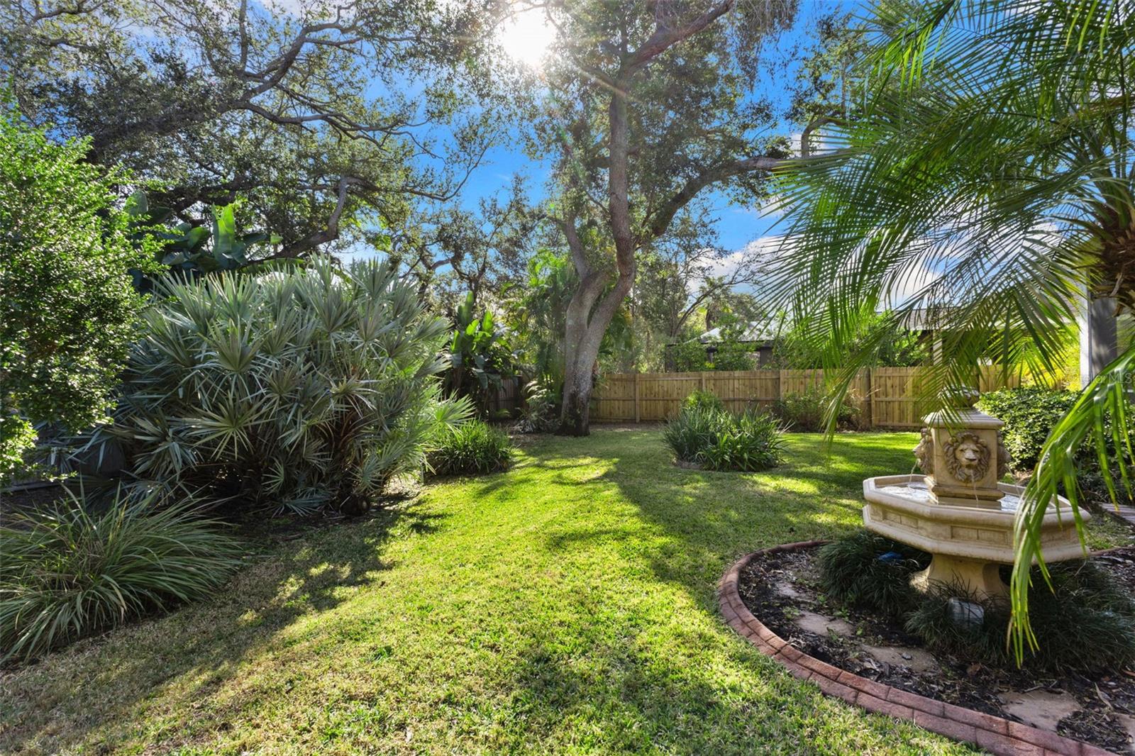 LONG BRANCH CREEK - Residential