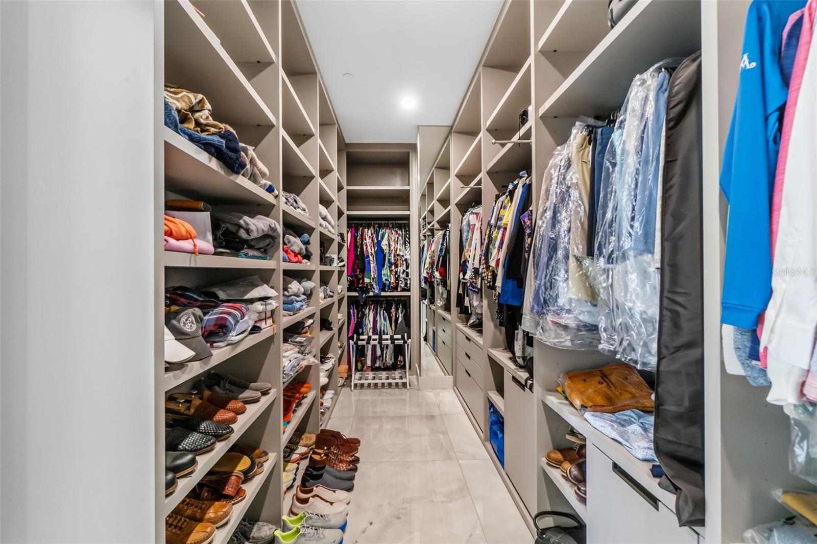 DEMARCAY - Residential