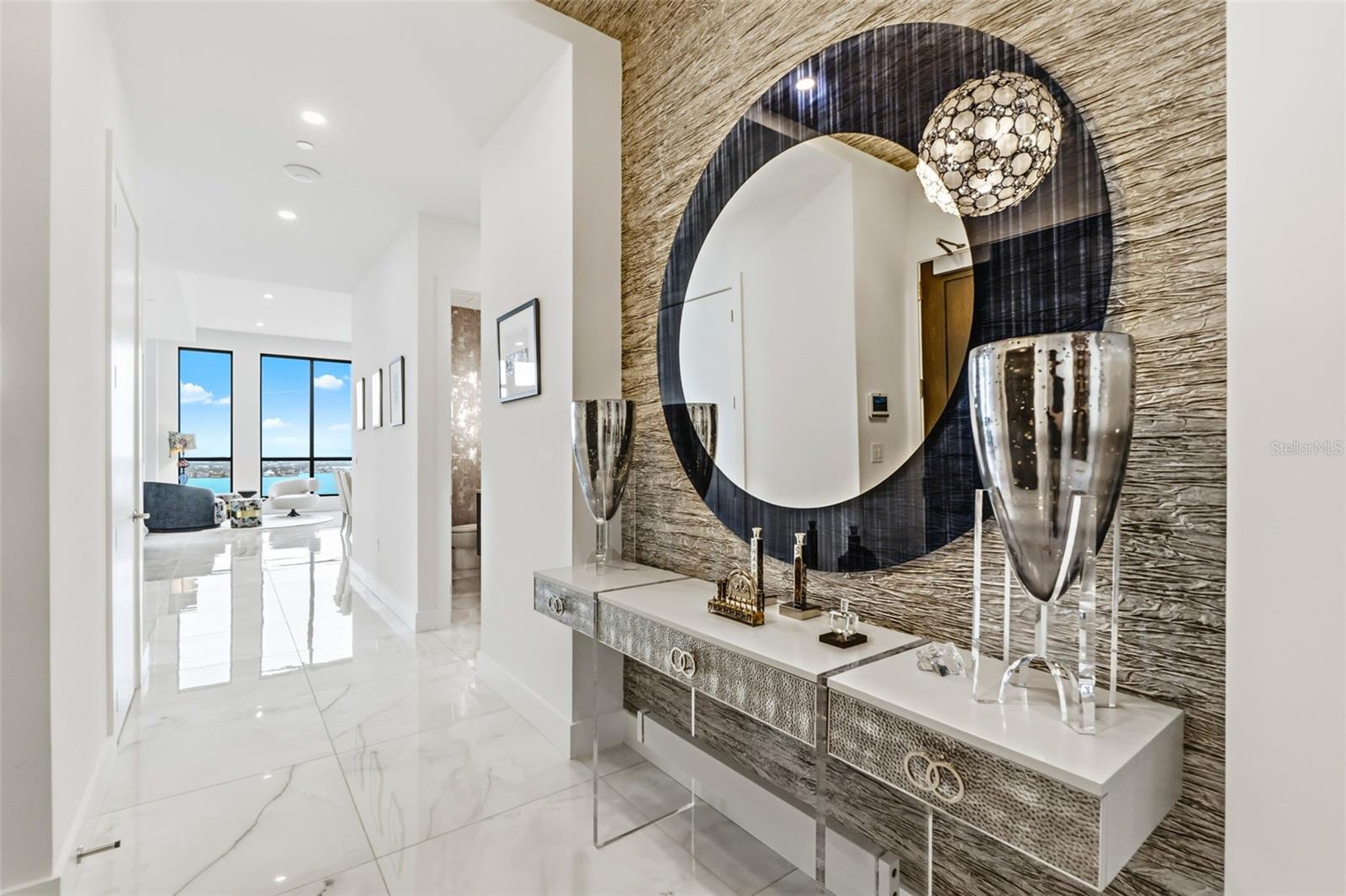 DEMARCAY - Residential