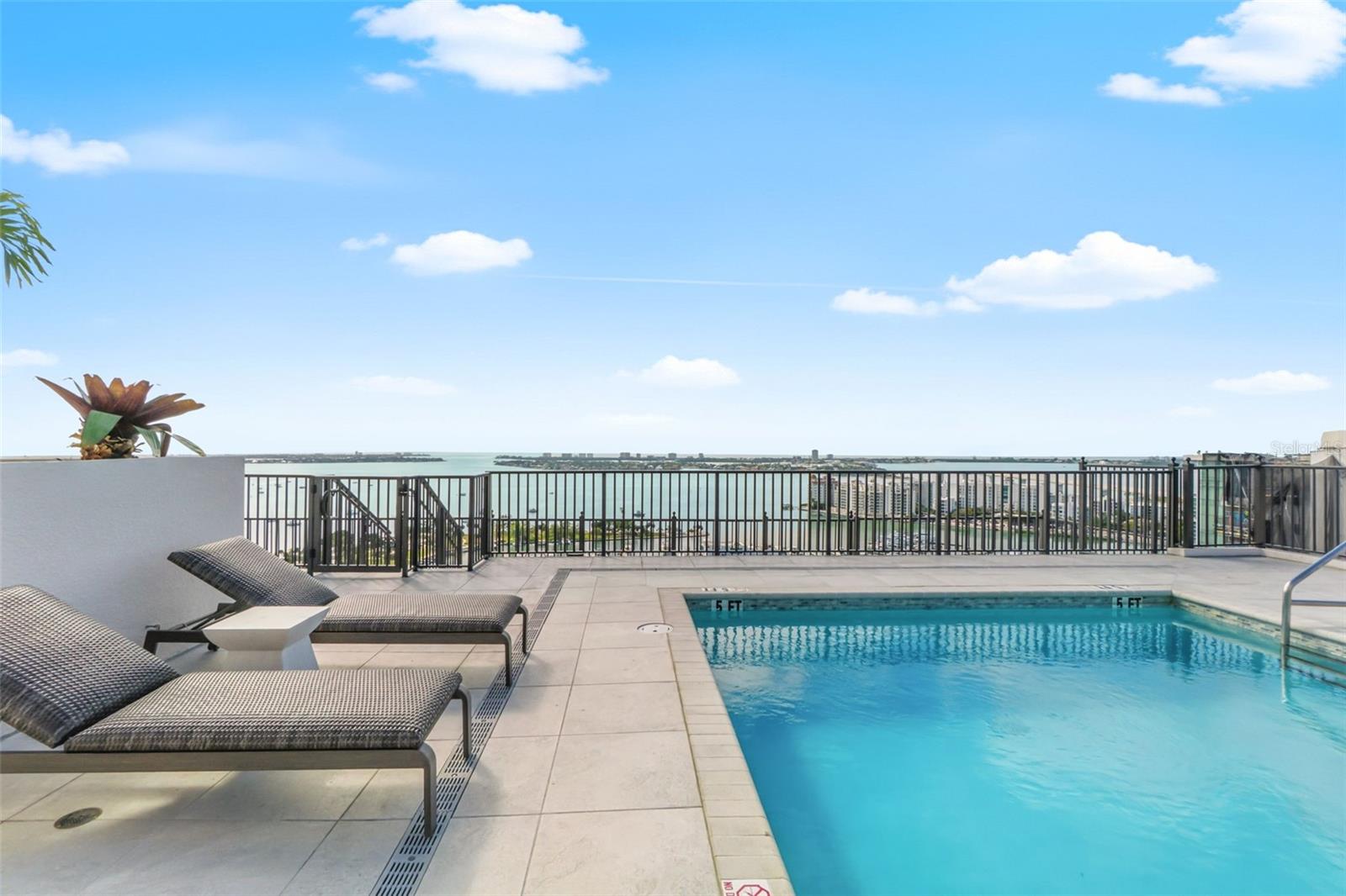 DEMARCAY - Residential