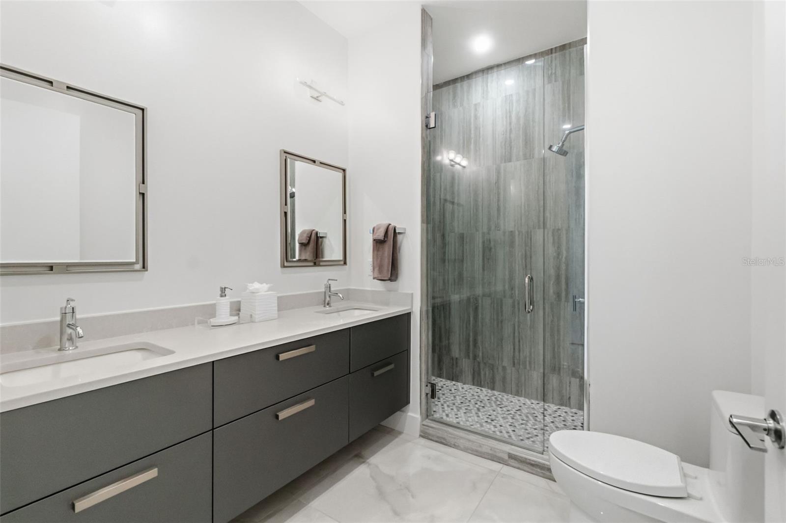 DEMARCAY - Residential