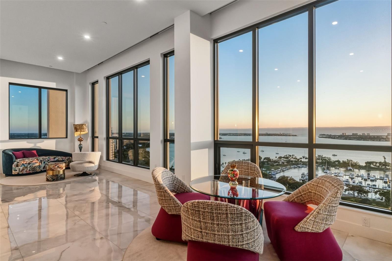 DEMARCAY - Residential