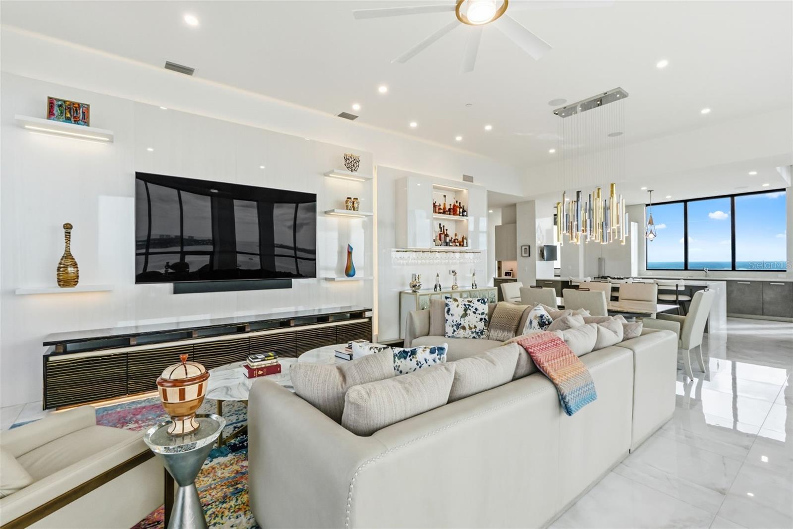 DEMARCAY - Residential